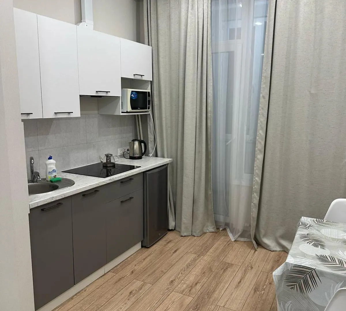 Жк Республика Рядом С Хан Шатыр Nur-Sultan  0*, Nur-Sultan (Astana)